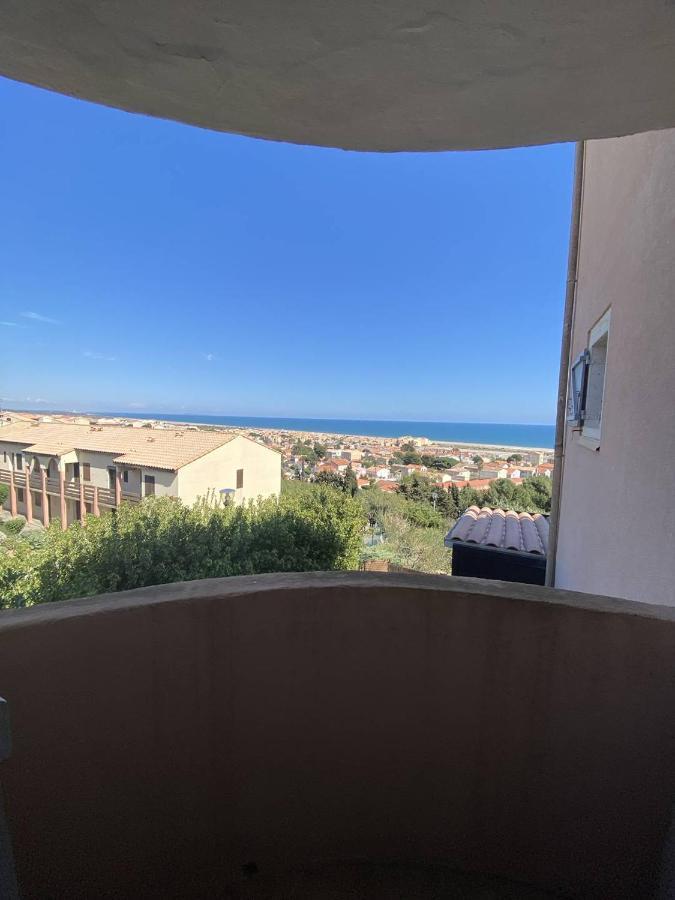 Appartement T3 Avec Terrasse Donnant Sur La Mer Sur Saint Pierre La Mer Exteriér fotografie